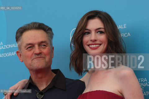 03/09/08 - 65th VENICE  INTERNATIONAL FILM FESTIVAL - FILM: RACHEL GETTING MARRIED. THE DIRECTOR JONATHAN DEMME AND THE ACTRESS ANNE HATHAWAY.