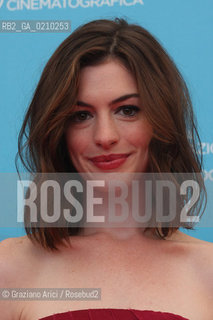 03/09/08 - 65th VENICE  INTERNATIONAL FILM FESTIVAL - FILM: RACHEL GETTING MARRIED. THE ACTRESS ANNE HATHAWAY.