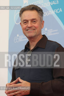 03/09/08 - 65th VENICE  INTERNATIONAL FILM FESTIVAL - FILM: RACHEL GETTING MARRIED. THE DIRECTOR JONATHAN DEMME