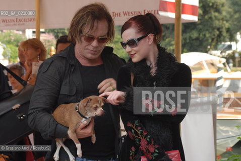 VENICE, 03.09.08. 65th VENICE INTERNATIONAL FILM FESTIVAL. THE ACTOR MICKEY ROURKE AND EVEN RACHAEL WOOD © MARTABUSO/ARICI/GRAZIANERI CINEMA