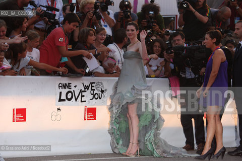 03/09/08 - 65th VENICE  INTERNATIONAL FILM FESTIVAL - FILM: RACHEL GETTING MARRIED. THE ACTRESS ANNE HATHAWAY