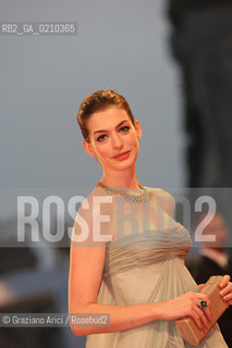 03/09/08 - 65th VENICE  INTERNATIONAL FILM FESTIVAL - FILM: RACHEL GETTING MARRIED. THE ACTRESS ANNE HATHAWAY