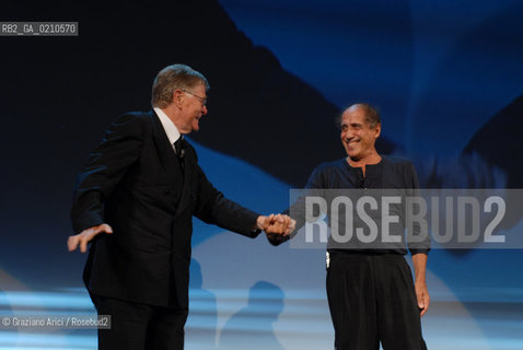 05/09/08 - 65th VENICE  INTERNATIONAL FILM FESTIVAL - ADRIANO CELENTANO GIVE THE GOLDEN LION FOR LIFETIME ACHIEVEMENT TO ERMANNO OLMI