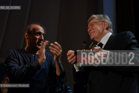 05/09/08 - 65th VENICE  INTERNATIONAL FILM FESTIVAL - ADRIANO CELENTANO GIVE THE GOLDEN LION FOR LIFETIME ACHIEVEMENT TO ERMANNO OLMI