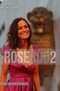 05/09/08 - 65th VENICE  INTERNATIONAL FILM FESTIVAL - RED CARPET FILM: THE WRESTLER. THE ACTRESS ANITA BRAGA