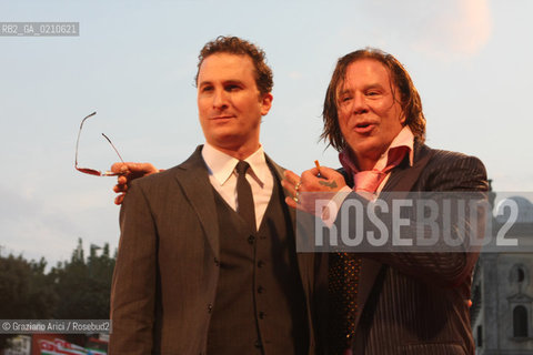 05/09/08 - 65th VENICE  INTERNATIONAL FILM FESTIVAL - FILM: THE WRESTLER. THE DIRECTOR DARREN ARONOFSKY WITH THE ACTOR MICKEY ROURKE