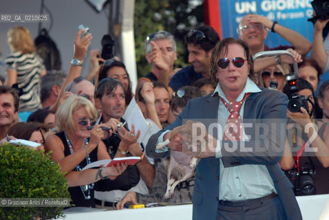 06/09/08 - 65th VENICE  INTERNATIONAL FILM FESTIVAL - GOLDEN LION NIGHT.RED CARPET.THE ACTOR MICKEY ROURKE © ERREBI