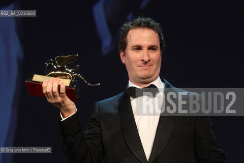 06/09/08 - 65th VENICE INTERNATIONAL FILM FESTIVAL - THE OFFICIAL AWARDS - GOLDEN LION FOR BEST FILM: THE WRESTLER BY DARREN ARONOFSKY