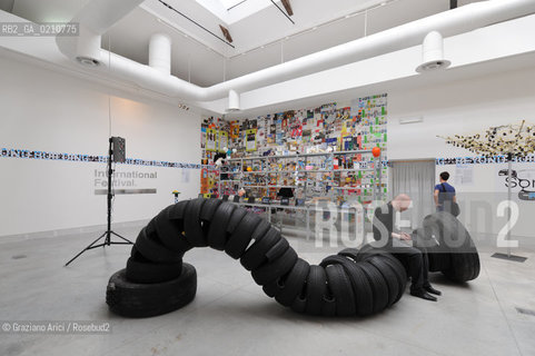 VENICE 11/09/08 - 11th INTERNATIONAL ARCHITECTURE EXIBITION OF BIENNALE : REFUNK/SALONE DI GOMME BY OUDENDIJK AND KORBES AND INTERNATIONAL FESTIVAL  ITS ONLY ROCK AND ROLL ©Graziano Arici/Rosebud2 BIENNALE ARCHITETTURA ARCHITETTO