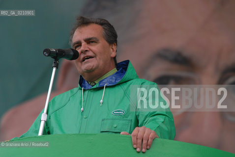 VENEZIA, 14-09-2008. FESTA DEI POPOLI PADANI ORGANIZZATA DA LEGA NORD. ROBERTO CALDEROLI, MINISTRO PER LA SEMPLIFICAZIONE NORMATIVA © MARTABUSO/ARICI/GRAZIANERI POLITICA  POLITICA
