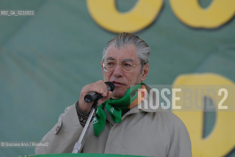 VENEZIA, 14-09-2008. FESTA DEI POPOLI PADANI ORGANIZZATA DA LEGA NORD. IL LEADER DELLA LEGA NORD UMBERTO BOSSI © MARTABUSO/ARICI/GRAZIANERI POLITICA  POLITICA