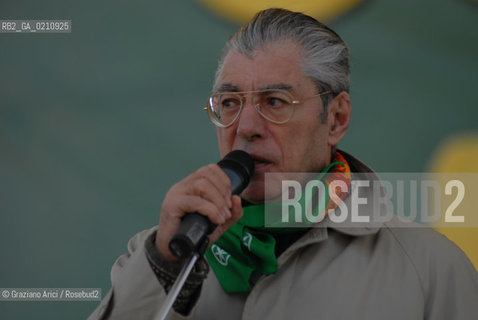 VENEZIA, 14-09-2008. FESTA DEI POPOLI PADANI ORGANIZZATA DA LEGA NORD. IL LEADER DELLA LEGA NORD UMBERTO BOSSI © MARTABUSO/ARICI/GRAZIANERI POLITICA  POLITICA