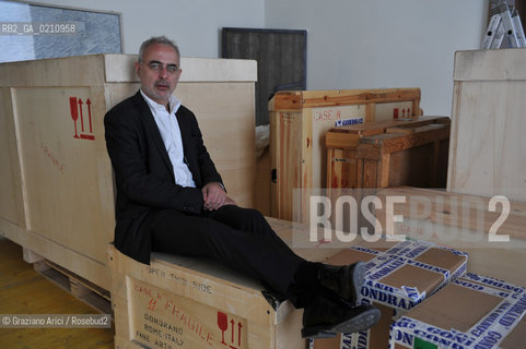 VENICE 16/09/08 - THE CRITIC FRANCESCO BONAMI IN PALAZZO GRASSI IN THE EXPOSITION ITALICS ©Graziano Arici/Rosebud2