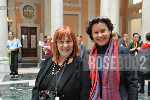 VENICE 24/09/08 THE EXPOSITION IN PALAZZO GRASSI  ITALICS  WITH THE PHOTOGRAPH LETIZIA BATTAGLIA AND THE DIRECTOR OF PALAZZO GRASSI MONIQUE VEAUTE ©Graziano Arici/Rosebud2 ARTE CONTEMPORANEA
