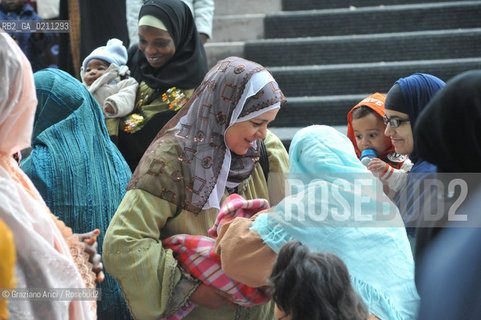 VENICE 30 SEPTEMBER 2008 THE HOLIDAY FOR THE END OF RAMADAM IN VILLORBA BASKET STADIUM OF BENETTON - PALAVERDE  ©Graziano Arici/Rosebud2 ISLAM MUSSULMANI EXTRACOMUNITARI RELIGIONE