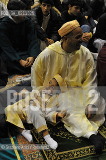 VENICE 30 SEPTEMBER 2008 THE HOLIDAY FOR THE END OF RAMADAM IN VILLORBA BASKET STADIUM OF BENETTON - PALAVERDE  ©Graziano Arici/Rosebud2 ISLAM MUSSULMANI EXTRACOMUNITARI RELIGIONE