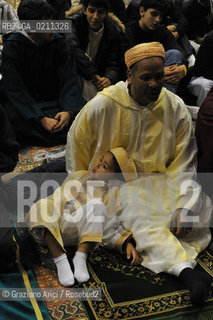 VENICE 30 SEPTEMBER 2008 THE HOLIDAY FOR THE END OF RAMADAM IN VILLORBA BASKET STADIUM OF BENETTON - PALAVERDE  ©Graziano Arici/Rosebud2 ISLAM MUSSULMANI EXTRACOMUNITARI RELIGIONE