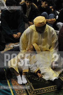 VENICE 30 SEPTEMBER 2008 THE HOLIDAY FOR THE END OF RAMADAM IN VILLORBA BASKET STADIUM OF BENETTON - PALAVERDE  ©Graziano Arici/Rosebud2 ISLAM MUSSULMANI EXTRACOMUNITARI RELIGIONE