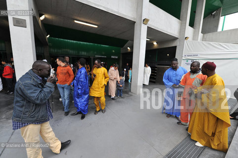 VENICE 30 SEPTEMBER 2008 THE HOLIDAY FOR THE END OF RAMADAM IN VILLORBA BASKET STADIUM OF BENETTON - PALAVERDE  ©Graziano Arici/Rosebud2 ISLAM MUSSULMANI EXTRACOMUNITARI RELIGIONE