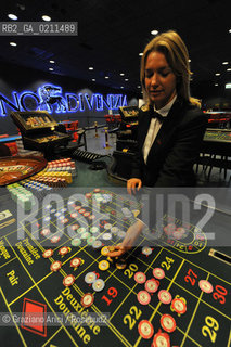 VENEZIA 16 OTTOBRE 2008 - - LA SALA DELLE ROULETTE DEL CASINO DI VENEZIA A CA NOGHERA ©Graziano Arici/Rosebud2 GIOCO SLOT MACHINES