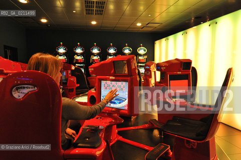 VENEZIA 16 OTTOBRE 2008 - SLOT MACHINES AL CASINO DI VENEZIA A CA NOGHERA ©Graziano Arici/Rosebud2 GIOCO