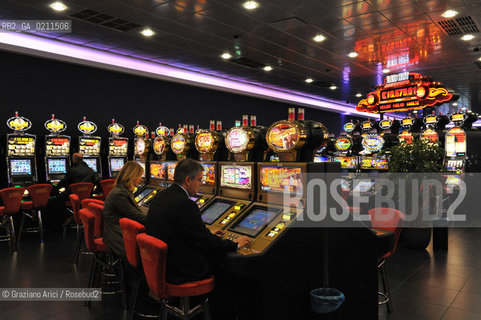 VENEZIA 16 OTTOBRE 2008 - SLOT MACHINES AL CASINO DI VENEZIA A CA NOGHERA ©Graziano Arici/Rosebud2 GIOCO