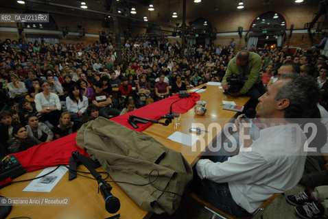 VENICE, 05.11.2008. THE JOURNALIST MARCO TRAVAGLIO AT CA FOSCARI UNIVERSITY © MARTABUSO/ARICI/GRAZIANERI GIORNALISMO STUDENTI UNIVERSITA
