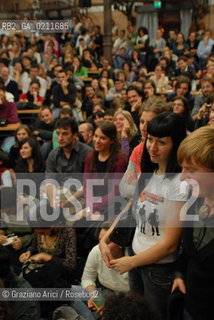 VENICE, 05.11.2008. THE JOURNALIST MARCO TRAVAGLIO AT CA FOSCARI UNIVERSITY © MARTABUSO/ARICI/GRAZIANERI GIORNALISMO STUDENTI UNIVERSITA