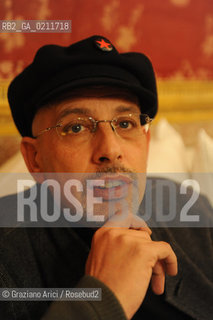 VENICE,27.11.2008. THE POET AND WRITER LELLO VOCE © MARTABUSO/ARICI/GRAZIANERI LETTERATURA POESIA