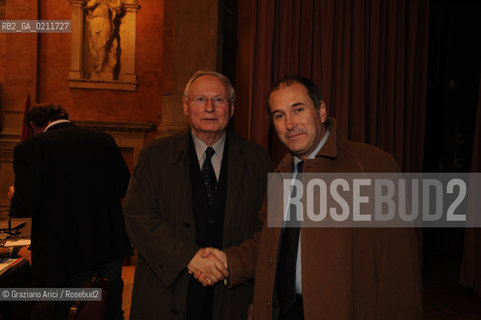 VENICE, 06.12.2008. THE LEADER OF RIFONDAZIONE COMUNISTA PARTY PAOLO FERRERO AND THE GERMAN POLITICIAN OSKAR LAFONTAINE, LEADER OF THE DIE LINKE GERMAN PARTY ©MARTABUSO/ARICI/GRAZIANERI POLITICA PARTITO SEGRETARIO