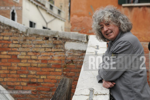 VENICE, 27.01.2008. THE SINGER AND COMPOSER ANGELO BRANDUARDI © MARTABUSO/ARICI/GRAZIANERI MUSICA CANTANTE COMPOSITORE