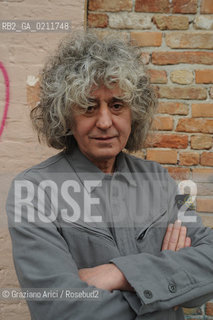 VENICE, 27.01.2008. THE SINGER AND COMPOSER ANGELO BRANDUARDI © MARTABUSO/ARICI/GRAZIANERI MUSICA CANTANTE COMPOSITORE