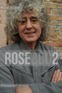 VENICE, 27.01.2008. THE SINGER AND COMPOSER ANGELO BRANDUARDI © MARTABUSO/ARICI/GRAZIANERI MUSICA CANTANTE COMPOSITORE