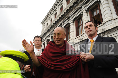 VENICE,10.02.2009. OFFICIAL VISIT OF THE DALAI LAMA,TENZIN GYATSO, TO VENICE ©MARTABUSO/ARICI/GRAZIANERI POLITICA RELIGIONE