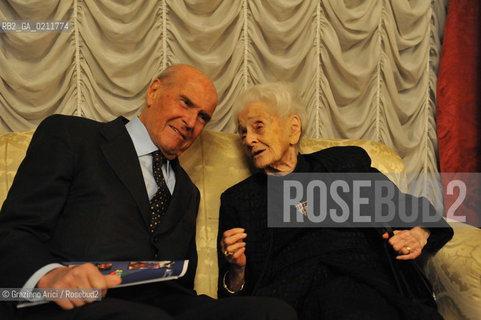 THE NOBEL PRIZE FOR THE MEDICINE RITA LEVI MONTALCINI WITH UMBERTO VERONESI ©Graziano Arici/Rosebud2 MEDICINA BIOLOGIA GENETICA