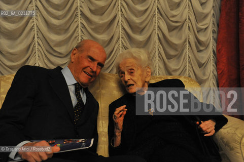 THE NOBEL PRIZE FOR THE MEDICINE RITA LEVI MONTALCINI WITH UMBERTO VERONESI ©Graziano Arici/Rosebud2 MEDICINA BIOLOGIA GENETICA