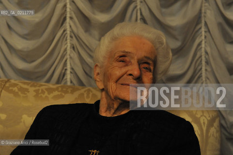 THE NOBEL PRIZE FOR THE MEDICINE RITA LEVI MONTALCINI ©Graziano Arici/Rosebud2 MEDICINA BIOLOGIA GENETICA