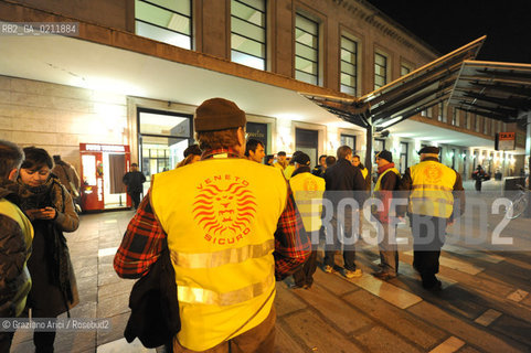 PADUA 27/02/09 : PATROLS OF LEGA PARTY AGAINST THE CRIME IN THE TRAIN STATION ©Graziano Arici/Rosebud2 RONDA A PADOVA