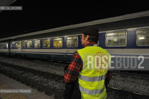 PADUA 27/02/09 : PATROLS OF LEGA PARTY AGAINST THE CRIME IN THE TRAIN STATION ©Graziano Arici/Rosebud2 RONDA A PADOVA