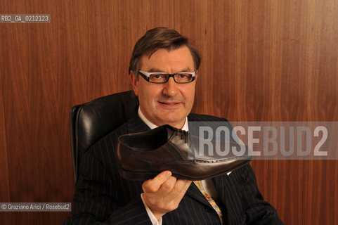 MONTEBELLUNA (TREVISO) - THE GEOX OWNER : YHE BUSINESSMAN MARIO MORETTI POLEGATO ©Graziano Arici/Rosebud2 SCARPE POLEGATO FABBRICA OPERAIO