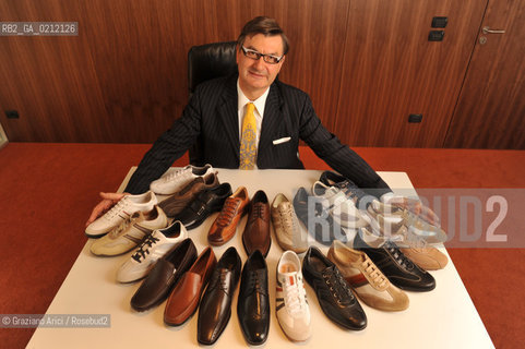 MONTEBELLUNA (TREVISO) - THE GEOX OWNER : YHE BUSINESSMAN MARIO MORETTI POLEGATO ©Graziano Arici/Rosebud2 SCARPE POLEGATO FABBRICA OPERAIO