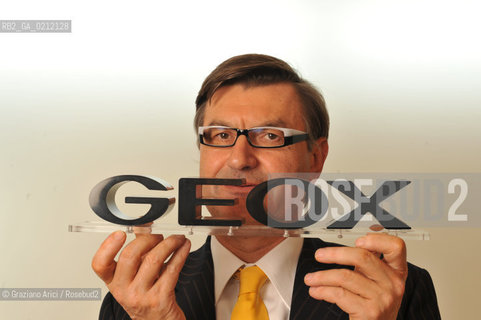 MONTEBELLUNA (TREVISO) - THE GEOX OWNER : YHE BUSINESSMAN MARIO MORETTI POLEGATO ©Graziano Arici/Rosebud2 SCARPE POLEGATO FABBRICA OPERAIO