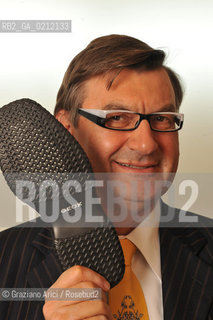 MONTEBELLUNA (TREVISO) - THE GEOX OWNER : YHE BUSINESSMAN MARIO MORETTI POLEGATO ©Graziano Arici/Rosebud2 SCARPE POLEGATO FABBRICA OPERAIO