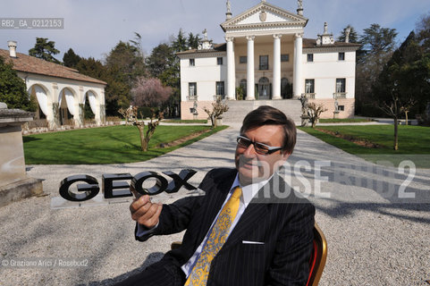 MONTEBELLUNA (TREVISO) - THE GEOX OWNER : YHE BUSINESSMAN MARIO MORETTI POLEGATO ©Graziano Arici/Rosebud2 SCARPE POLEGATO FABBRICA OPERAIO