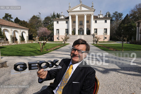 MONTEBELLUNA (TREVISO) - THE GEOX OWNER : YHE BUSINESSMAN MARIO MORETTI POLEGATO ©Graziano Arici/Rosebud2 SCARPE POLEGATO FABBRICA OPERAIO