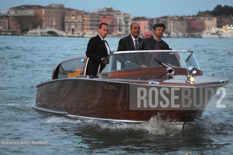 VENICE, 24.04.2009. PRIVATE PARTY IN THE PUNTA DELLA DOGANA CONTEMPORARY ART CENTRE ON THE OCCASION OF THE MARRIAGE OF THE ACTRESS SALMA HAYEK WITH FRANCOIS-HENRI PINAULT: FRANCOIS PINAULT AND JAQUES CHIRAC © MARTABUSO/ARICI