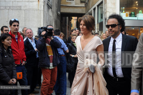 VENICE, 25.04.2009. SECOND WEDDING FOR THE ACTRESS SALMA HAYEK WITH THE FRENCH BUSINESSMAN FRANCOIS-HENRI PINAULT IN VENICE AT THE TEATRO LA FENICE:THE DIRECTOR ALEJANDRO GONZALES INARRITU AND THE DIRECTOR EMIR KUSTURIKA© MARTABUSO/ARICI/GRAZIANERI
