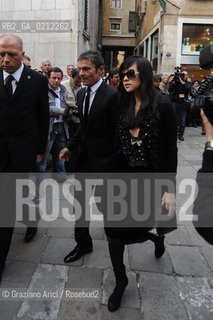 VENICE, 25.04.2009. SECOND WEDDING FOR THE ACTRESS SALMA HAYEK WITH THE FRENCH BUSINESSMAN FRANCOIS-HENRI PINAULT IN VENICE AT THE TEATRO LA FENICE: THE ACTRESS ZHANG ZIYI  © MARTABUSO/ARICI/GRAZIANERI