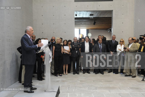 VENICE,03.06.2009. OPENING OF THE NEW CONTEMPORARY ART CENTRE- FRANCOIS PINAULT FOUNDATION AT PUNTA DELLA DOGANA: FRANCOIS PINAULT DURING THE PRESS CONFERENCE © MARTABUSO/ARICI/GRAZIANERI