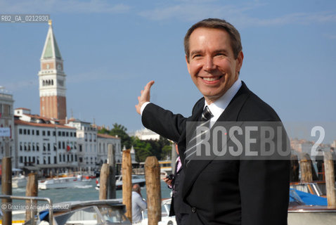 © 03/06/09 - - Venezia - Museo Punta della Dogana - Red Carpet - Jeff Koons ©Graziano Arici/Rosebud2